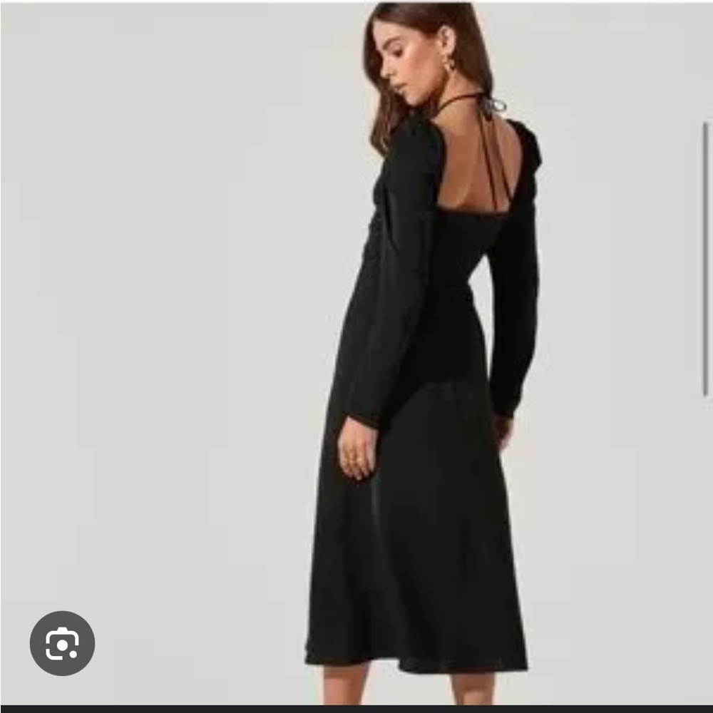 ASTR The Label Cinched Halter Tie Midi Dress - Picture 2 of 6